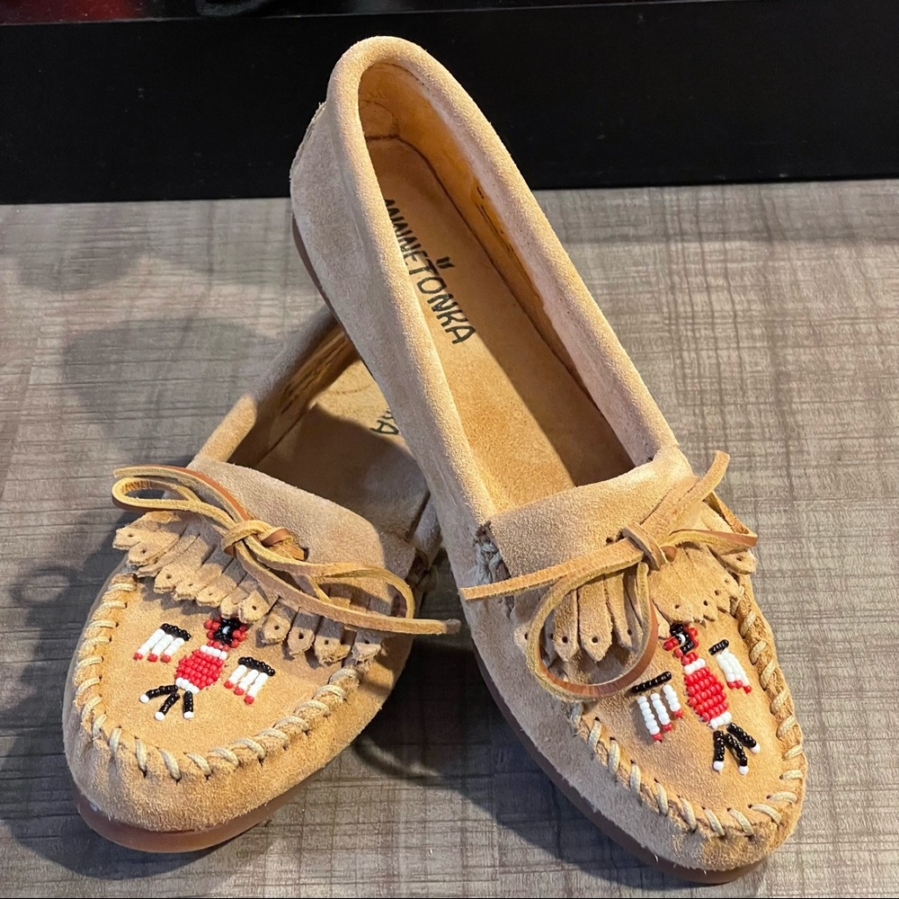 Minnetonka Brown Suede Women’s Thunderbird Beaded Moccasin Size 7 - Picture 4 of 12